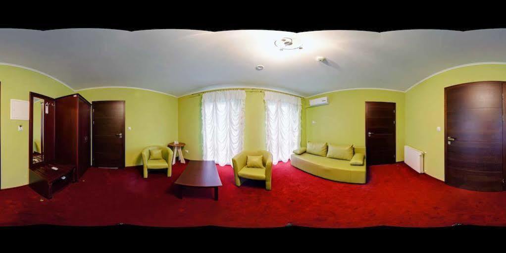 Hotel Platinum Hrubieszow Exteriér fotografie